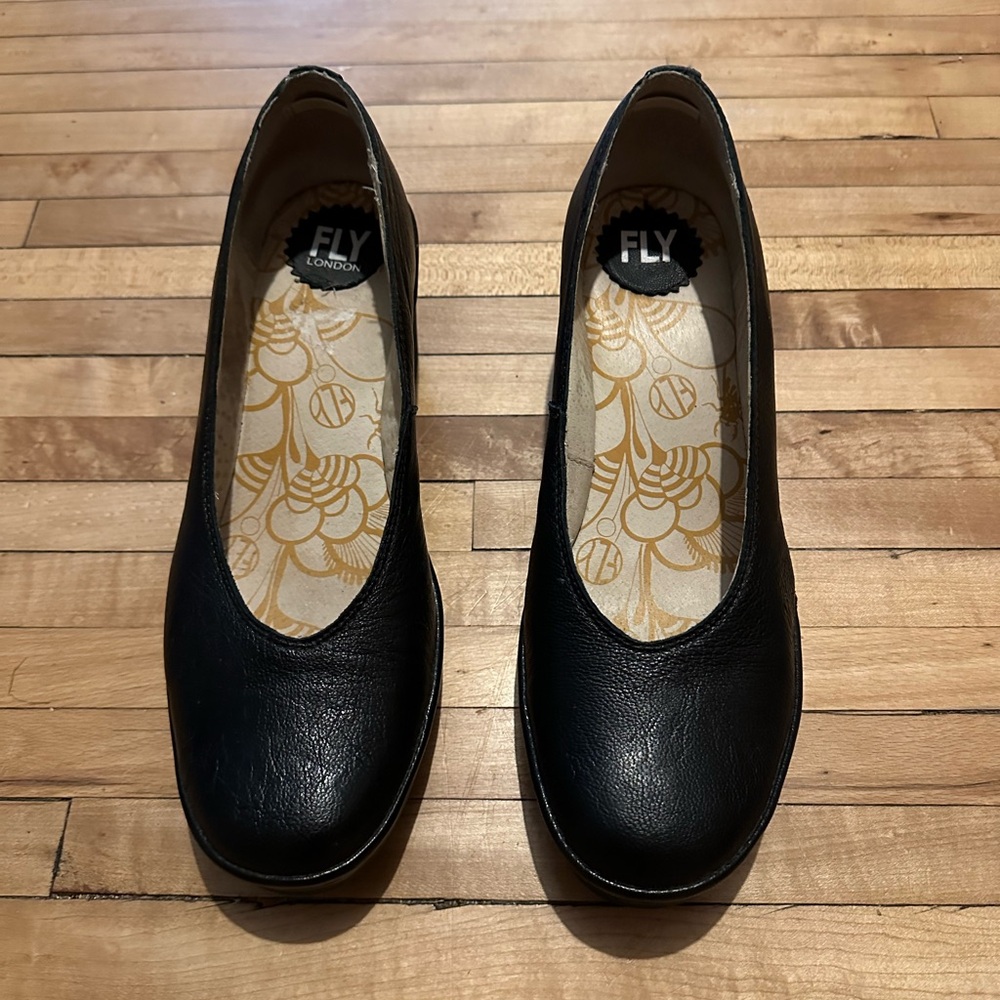 Fly London Black Pumps size 41